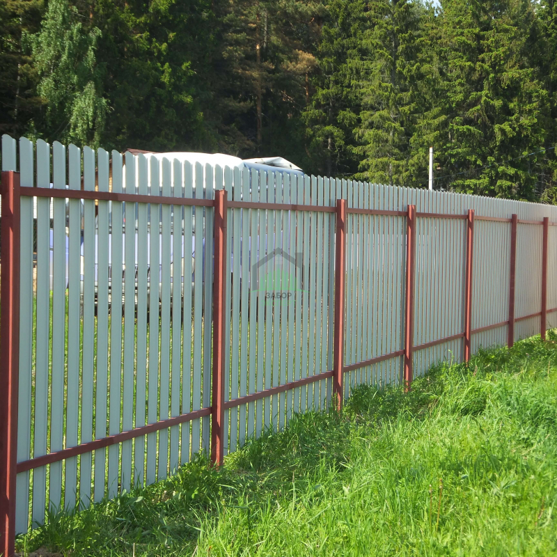 Заборы из евроштакетника 100 метров с забивными столбами в Куровском